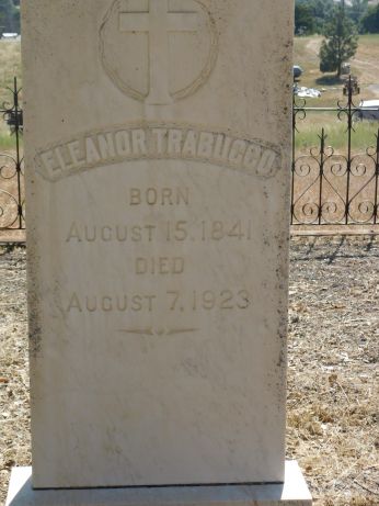 [Picture of Eleanor Trabucco grave close-up]